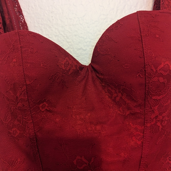 NWOT red bustier from spirit Halloween - Picture 7 of 7